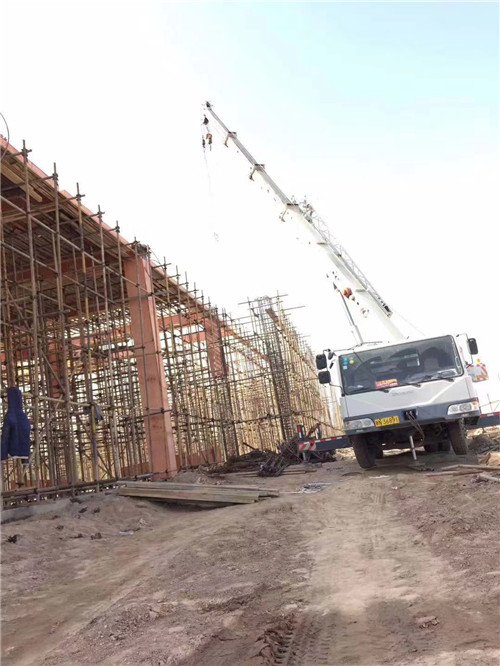 六合区吊车作业的安全注意事项有哪些？